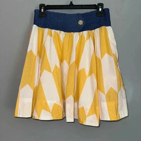 Anthropologie Dresses & Skirts - Anthropologie Fei Yellow Socked Faits Full Mini Skater Skirt Small